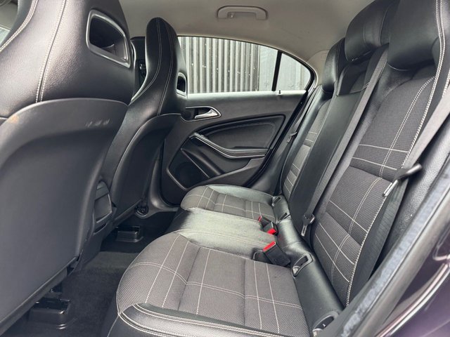 2014 Mercedes-Benz A-CLASS - Photo 6