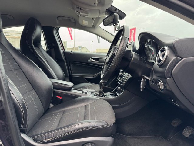 2014 Mercedes-Benz A-CLASS - Photo 9