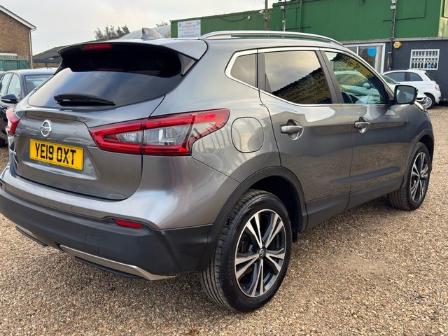 2019 NISSAN QASHQAI 1.5 dCi N-Connecta SUV 5dr Diesel Manual Euro 6 (s/s) (115 ps) - Photo 8