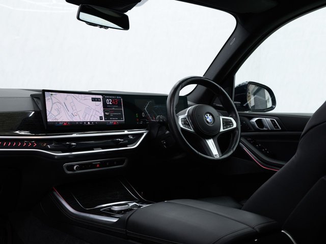 2023 BMW X5 - Photo 3