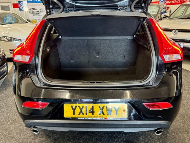 2014 VOLVO V40 2.0 D3 ES Hatchback 5dr Diesel Manual Euro 5 (s/s) (150 ps) - Photo 6