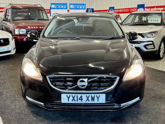 2014 VOLVO V40 2.0 D3 ES Hatchback 5dr Diesel Manual Euro 5 (s/s) (150 ps) - Photo 2
