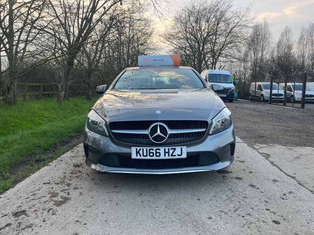 2016 MERCEDES-BENZ A-CLASS 1.6 A160 Sport Hatchback 5dr Petrol Manual Euro 6 (s/s) (102 ps) - Photo 9