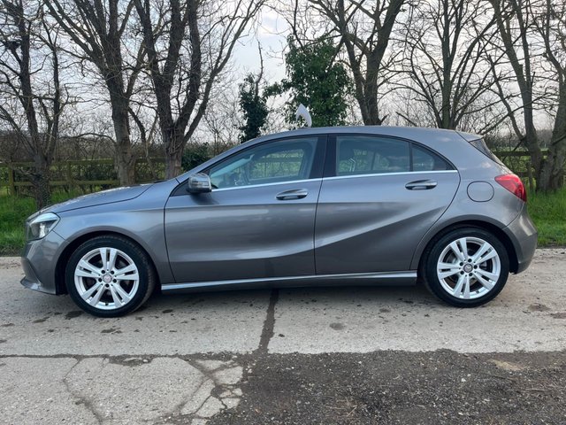 2016 MERCEDES-BENZ A-CLASS 1.6 A160 Sport Hatchback 5dr Petrol Manual Euro 6 (s/s) (102 ps) - Photo 5