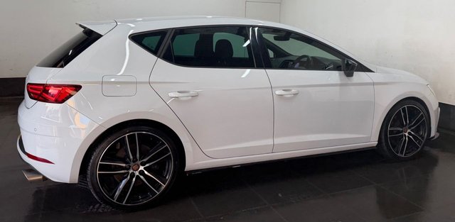 2020 SEAT LEON 2.0 TSI Cupra 290 Hatchback 5dr Petrol DSG Euro 6 (s/s) (290 ps) - Photo 8