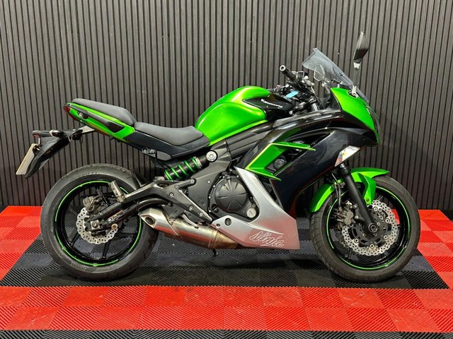 View our KAWASAKI ER-6F