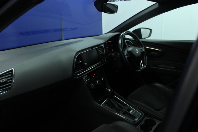 2018 SEAT LEON - Photo 8