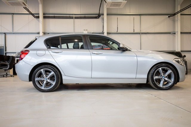2015 BMW 1 Series 2L Se 5dr - Photo 12