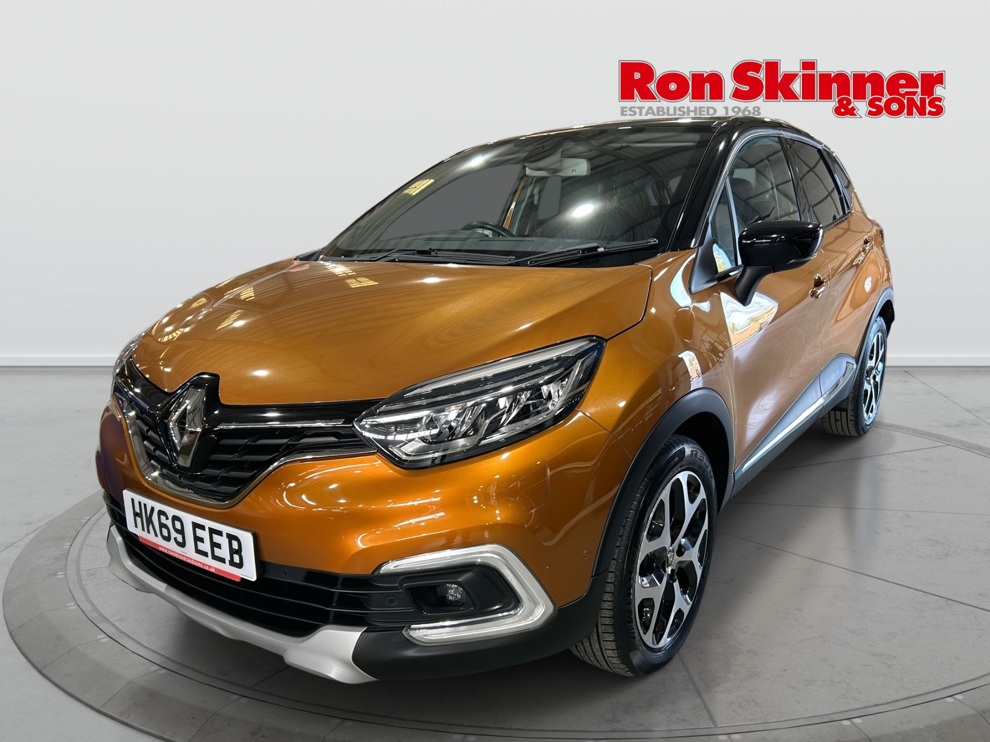 USED 2019 69 RENAULT CAPTUR 0.9 TCe ENERGY GT Line SUV 5dr Petrol Manual Euro 6 (s/s) (90 ps) 