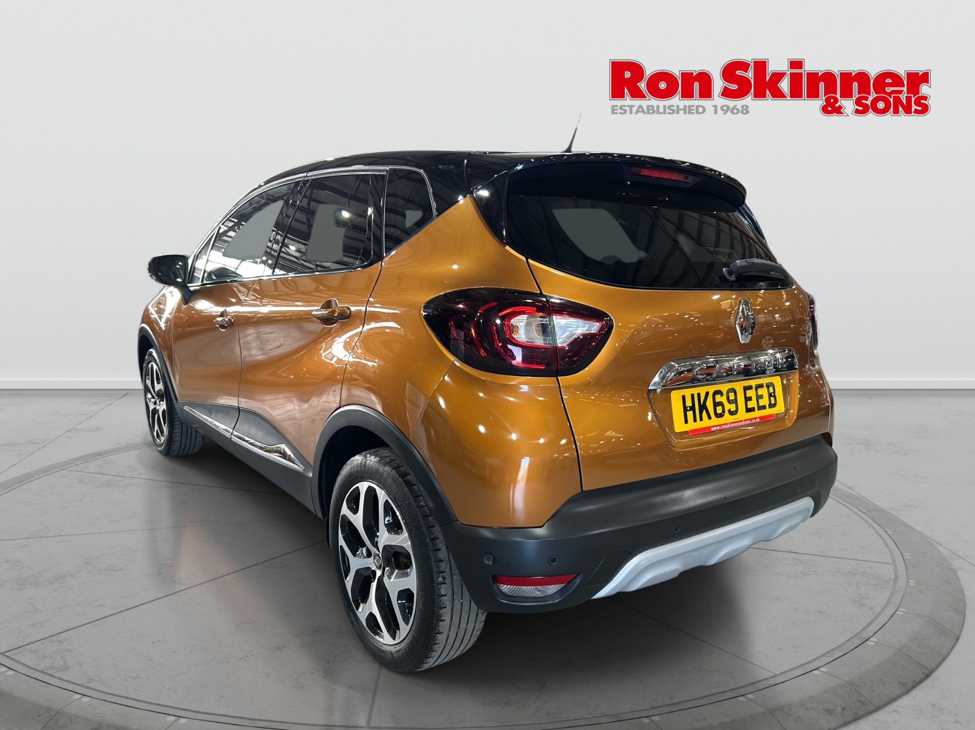 USED 2019 69 RENAULT CAPTUR 0.9 TCe ENERGY GT Line SUV 5dr Petrol Manual Euro 6 (s/s) (90 ps) 