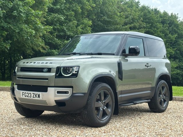 View our Land Rover Defender 90 3.0 D250 MHEV HSE SUV 3dr Diesel Auto 4WD Euro 6 (s/s) (250 ps)