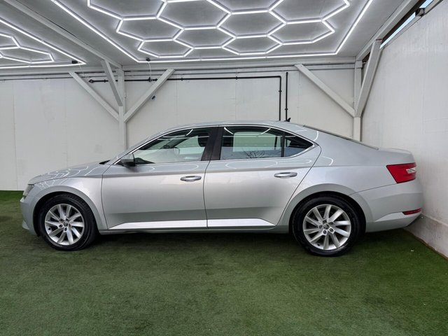 2017 SKODA SUPERB 2017 1.4 TSI ACT SE Euro 6 (s/s) 5dr - Photo 10
