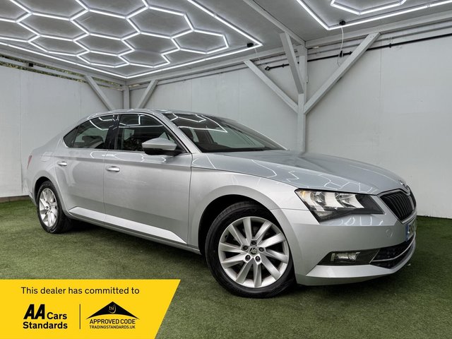 View our SKODA SUPERB