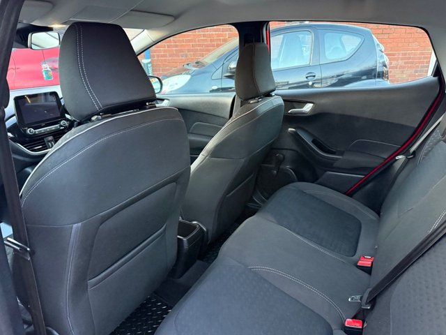 2017 FORD FIESTA - Photo 10