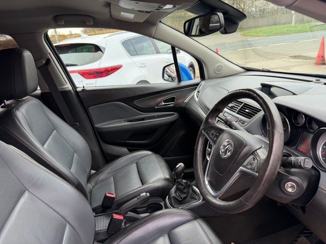 2016 VAUXHALL MOKKA 1.6i SE SUV 5dr Petrol Manual 2WD Euro 6 (s/s) (115 ps) - Photo 6
