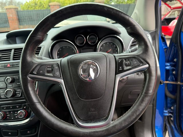 2016 VAUXHALL MOKKA 1.6i SE SUV 5dr Petrol Manual 2WD Euro 6 (s/s) (115 ps) - Photo 8