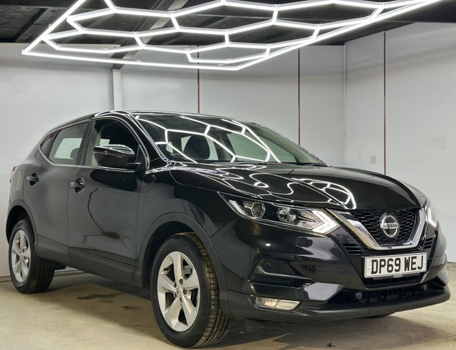 2019 Nissan Qashqai 1.3L Acenta Premium 5dr - Photo 2