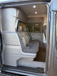 USED 2022 72 VOLKSWAGEN CRAFTER VOLKSWAGEN CRAFTER AUT0 CREW VAN 4MOTION 2.0TDI 177PS MWB 4X4 ***VAT INCLUDED*** 