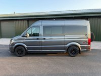 USED 2022 72 VOLKSWAGEN CRAFTER VOLKSWAGEN CRAFTER AUT0 CREW VAN 4MOTION 2.0TDI 177PS MWB 4X4 ***VAT INCLUDED*** 