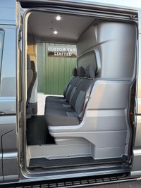 USED 2022 72 VOLKSWAGEN CRAFTER VOLKSWAGEN CRAFTER AUT0 CREW VAN 4MOTION 2.0TDI 177PS MWB 4X4 ***VAT INCLUDED*** 