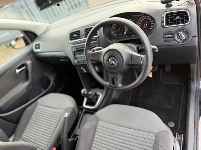 2013 VOLKSWAGEN POLO - Photo 11