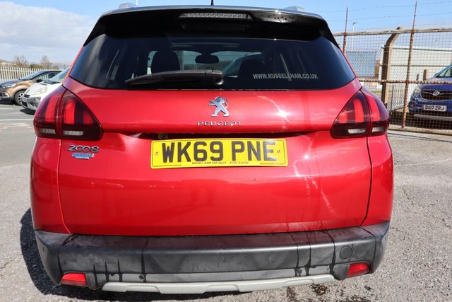 2019 PEUGEOT 2008 1.2 PureTech Allure Premium SUV 5dr Petrol Manual Euro 6 (s/s) (110 ps) - Photo 10