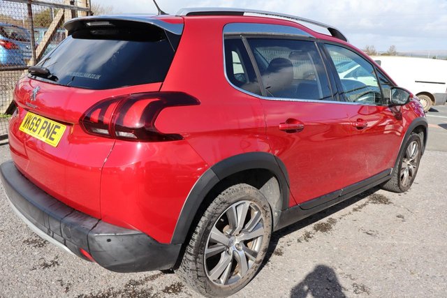 2019 PEUGEOT 2008 1.2 PureTech Allure Premium SUV 5dr Petrol Manual Euro 6 (s/s) (110 ps) - Photo 12