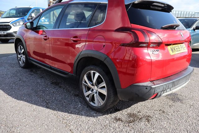 2019 PEUGEOT 2008 1.2 PureTech Allure Premium SUV 5dr Petrol Manual Euro 6 (s/s) (110 ps) - Photo 8