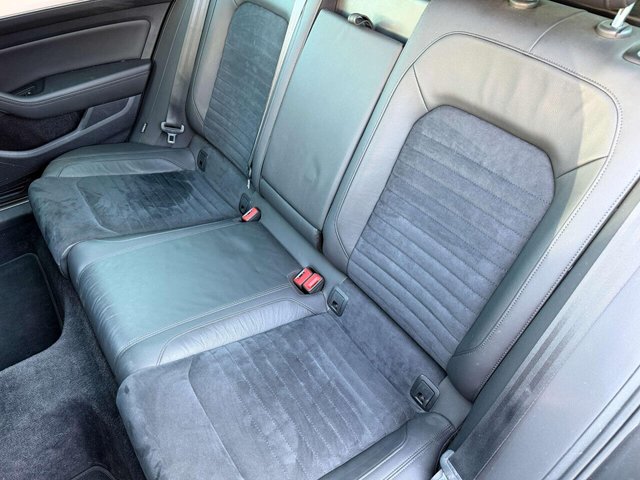 2019 Volkswagen Passat - Photo 7