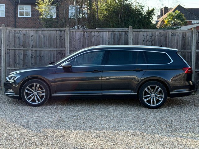 2019 Volkswagen Passat - Photo 12