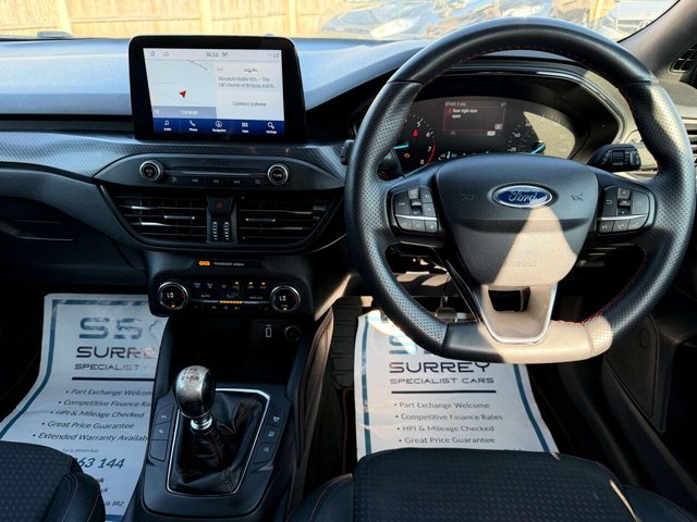 2018 Ford Focus - Photo 8