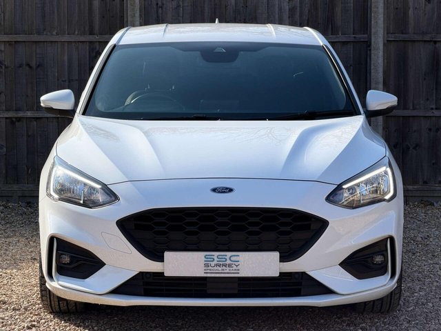2018 Ford Focus - Photo 9