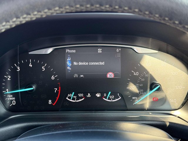 2018 Ford Fiesta - Photo 9