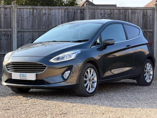 2018 Ford Fiesta - Photo 2