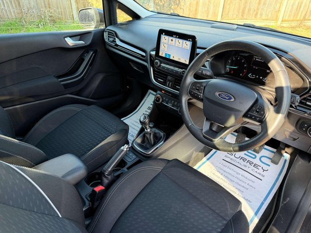 2018 Ford Fiesta - Photo 5