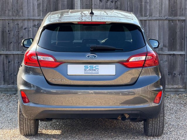 2018 Ford Fiesta - Photo 11