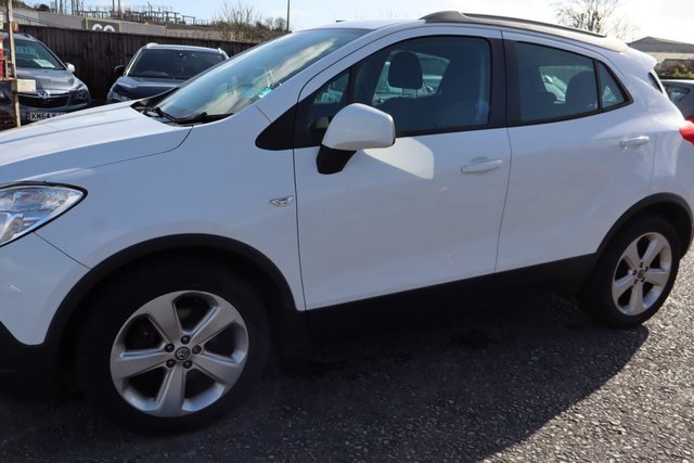 2014 VAUXHALL MOKKA 1.6 Exclusiv SUV 5dr Petrol Manual 2WD Euro 5 (s/s) (115 ps) - Photo 6