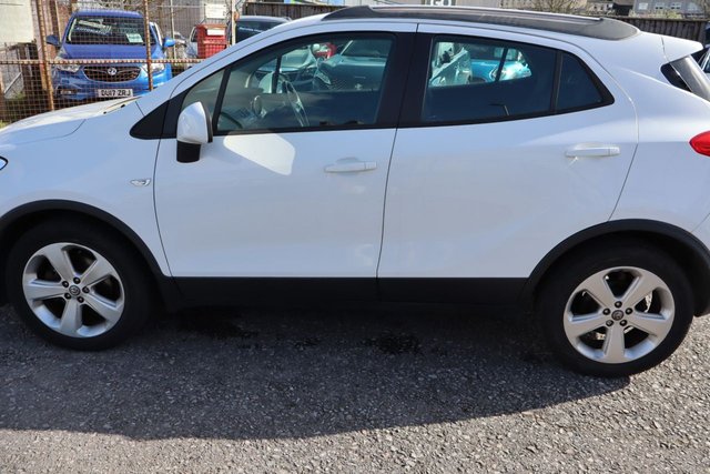 2014 VAUXHALL MOKKA 1.6 Exclusiv SUV 5dr Petrol Manual 2WD Euro 5 (s/s) (115 ps) - Photo 7