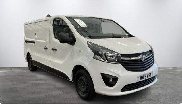 2019 Vauxhall Vivaro 1.6L Sportive 5dr - Photo 2