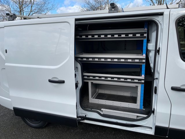 2019 Vauxhall Vivaro 1.6L Sportive 5dr - Photo 8