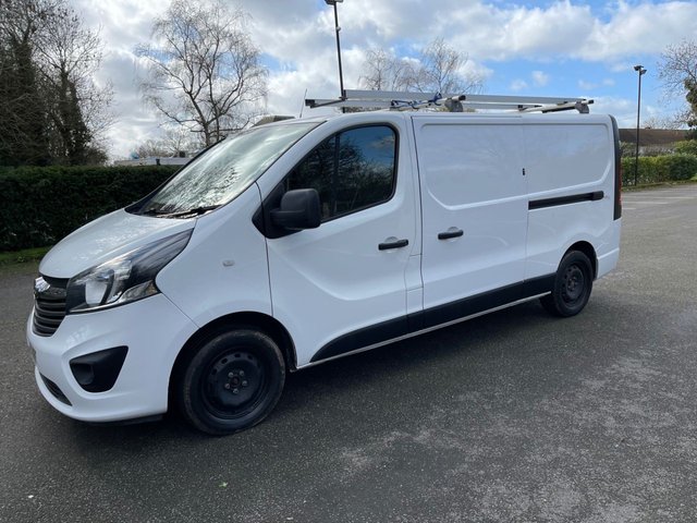 2019 Vauxhall Vivaro 1.6L Sportive 5dr - Photo 12