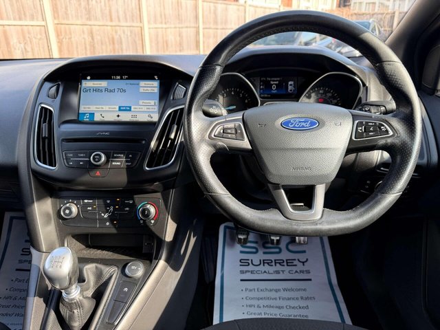 2017 Ford Focus - Photo 9