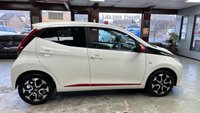 USED 2019 19 TOYOTA AYGO 1.0 VVT-i x-trend Funroof 5dr Petrol x-shift Euro 6 (71 ps) Automatic with Apple CarPlay