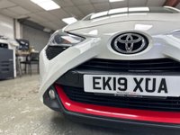 USED 2019 19 TOYOTA AYGO 1.0 VVT-i x-trend Funroof 5dr Petrol x-shift Euro 6 (71 ps) Automatic with Apple CarPlay