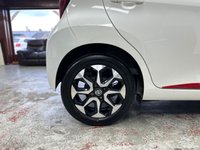 USED 2019 19 TOYOTA AYGO 1.0 VVT-i x-trend Funroof 5dr Petrol x-shift Euro 6 (71 ps) Automatic with Apple CarPlay