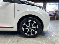 USED 2019 19 TOYOTA AYGO 1.0 VVT-i x-trend Funroof 5dr Petrol x-shift Euro 6 (71 ps) Automatic with Apple CarPlay
