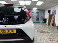 USED 2019 19 TOYOTA AYGO 1.0 VVT-i x-trend Funroof 5dr Petrol x-shift Euro 6 (71 ps) Automatic with Apple CarPlay
