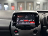 USED 2019 19 TOYOTA AYGO 1.0 VVT-i x-trend Funroof 5dr Petrol x-shift Euro 6 (71 ps) Automatic with Apple CarPlay