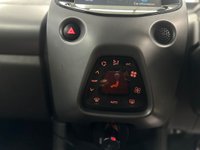 USED 2019 19 TOYOTA AYGO 1.0 VVT-i x-trend Funroof 5dr Petrol x-shift Euro 6 (71 ps) Automatic with Apple CarPlay