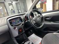 USED 2019 19 TOYOTA AYGO 1.0 VVT-i x-trend Funroof 5dr Petrol x-shift Euro 6 (71 ps) Automatic with Apple CarPlay